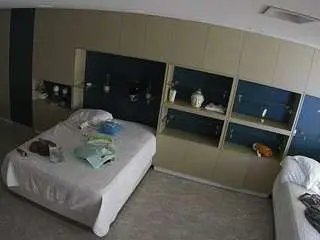 Camsoda Free Live Porn of voyeurcam-casa-salsa-versus-room