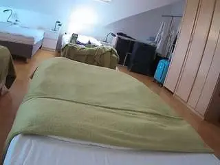 Camsoda Sex Chat of voyeurcam-julmodels-bed-1