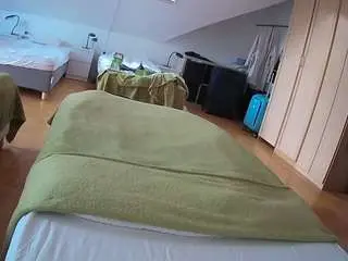 Camsoda Live Porn of voyeurcam-julmodels-bed-1