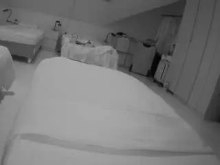 Camsoda Free Porn Cam of voyeurcam-julmodels-bed-1