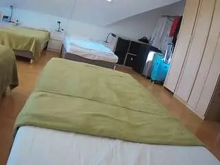 Camsoda Live Porn of voyeurcam-julmodels-bed-1