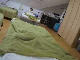 Camsoda Free Live Porn of voyeurcam-julmodels-bed-1