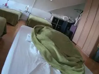 Camsoda Sex Chat of voyeurcam-julmodels-bed-1
