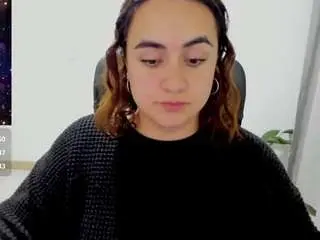 Camsoda Nude Webcam of maryluna95