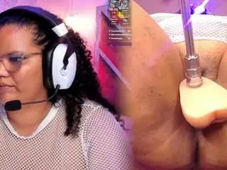 Camsoda Sex Cam of mhia-rey