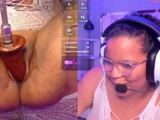 Camsoda Free Porn Cam of mhia-rey