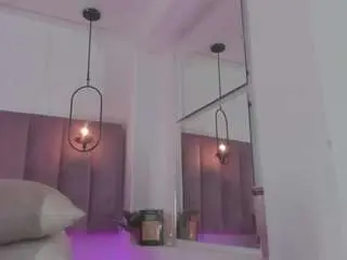Camsoda Nude Webcam of emmily-z