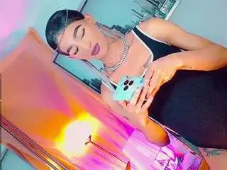 Camsoda Adult Webcams of isabellalatingirs