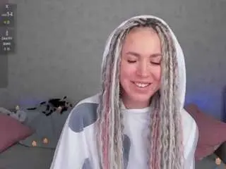 Camsoda Free Porn Cam of fire-dancer