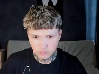 Camsoda Free Live Porn of jonnydarkk