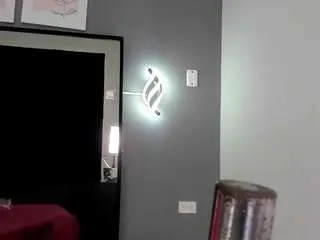 Camsoda Nude Webcam of isabelanix