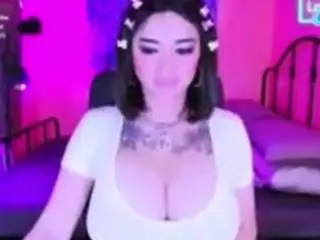 Camsoda Live Sex Cam of xexpensivecandyx