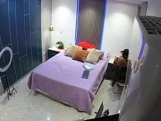 Camsoda Nude Webcam of voyeurcam-casa-salsa-bedroom-8