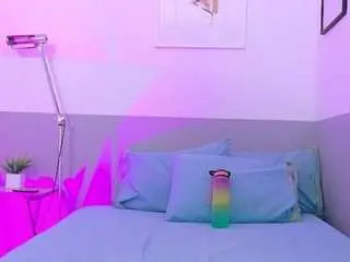 Camsoda Free Porn Cam of little-aprill