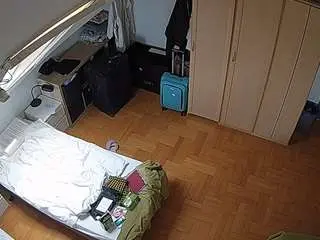 Camsoda Free Porn Cam of voyeurcam-julmodels-bed-7