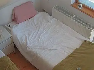 Camsoda Sex Chat of voyeurcam-julmodels-bed-7
