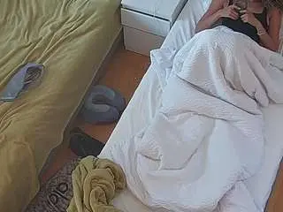 Camsoda Sex Chat of voyeurcam-julmodels-bed-7