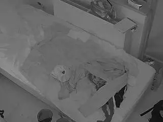 Camsoda Adult Webcams of voyeurcam-julmodels-bed-7