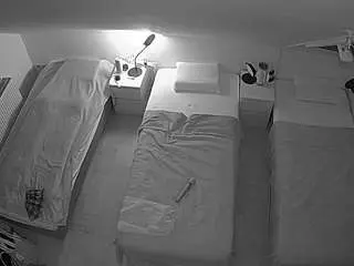 Camsoda Adult Webcam of voyeurcam-julmodels-bed-7