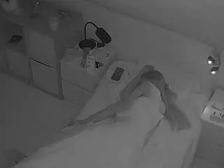Camsoda Live Porn of voyeurcam-julmodels-bed-7