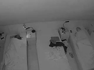 Camsoda Sex Cam of voyeurcam-julmodels-bed-7