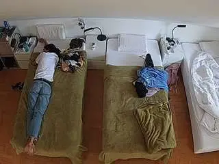 Camsoda Nude Webcam of voyeurcam-julmodels-bed-7