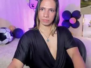 Camsoda Nude Webcam of tylerbloom