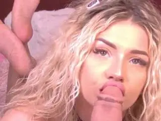 Camsoda Nude Webcam of maddisonblush