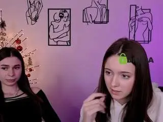 Camsoda Free Porn Cam of chloe-ley1