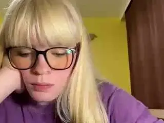 Camsoda Free Live Porn of louieschlup