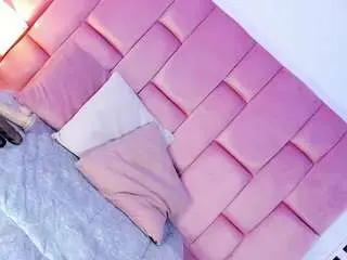 Camsoda Free Live Porn of suxansexyhott