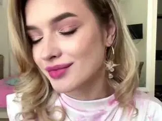 Camsoda Sex Cam of lennieroggensack