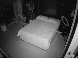 Camsoda Live Porn of voyeurcam-casa-salsa-disturbed