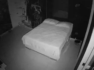 Camsoda Adult Webcam of voyeurcam-casa-salsa-disturbed