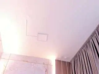 Camsoda Sex Cam of soffia-carsonn