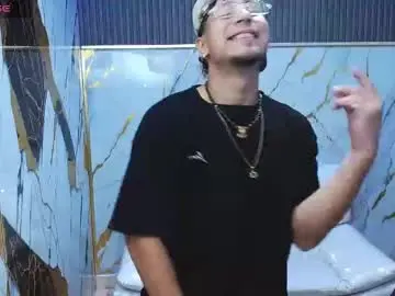 Chaturbate Live Sex Cam of jbarto_