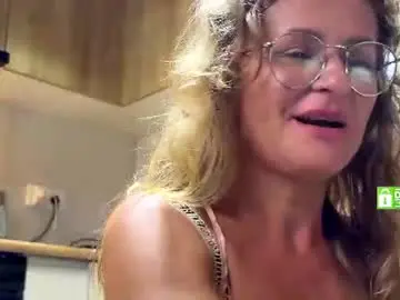 Chaturbate Nude Webcam of yes_mommy_zlata