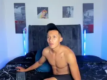 Chaturbate Free Live Porn of axelrey_