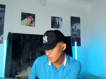 Chaturbate Free Live Porn of axelrey_