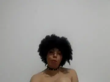 Chaturbate Nude Webcam of latinadreamy