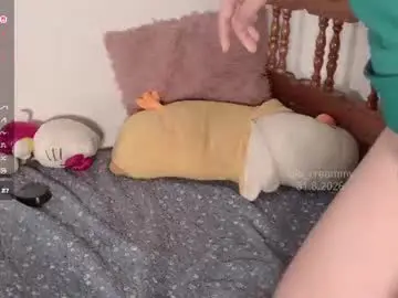 Chaturbate Best live sex cam show of lola_creammy