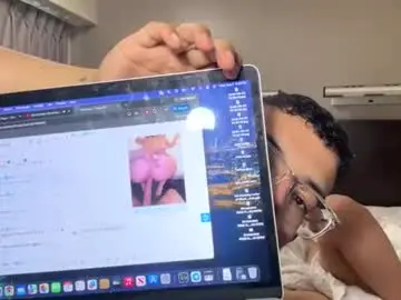 Chaturbate Adult Video Chat of numbuniverse