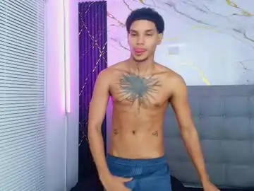 Chaturbate Free Porn Cam of owen_blaze3