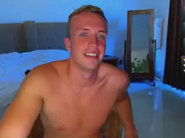 Chaturbate Live Sex of tommy_cumfinger