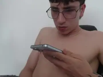 Chaturbate Live Porn of axel__master