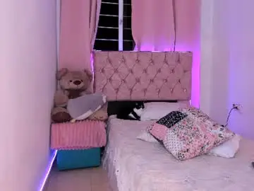 Chaturbate Best live sex cam show of emmy_lander