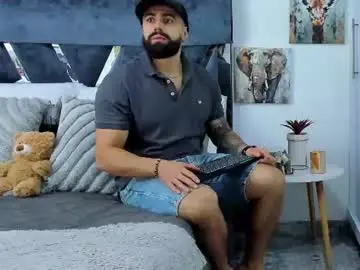 Chaturbate Watch Live Sex Cams of zack_froone