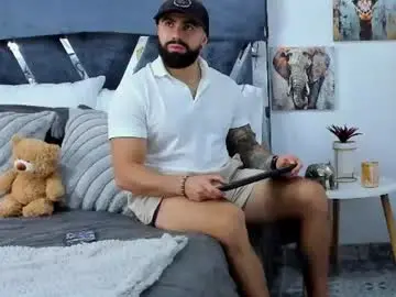 Chaturbate Best live sex cam show of zack_froone