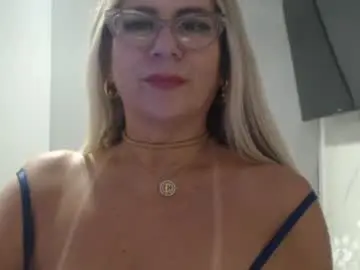 Chaturbate Live Sex of angelinna_12