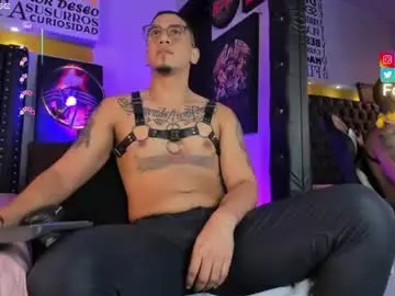 Chaturbate Adult Webcams of joshmiller___